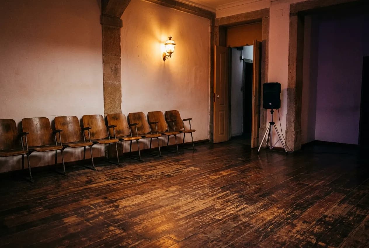 A sala de dança da Escola de Dança Joana Machado ao fim do dia